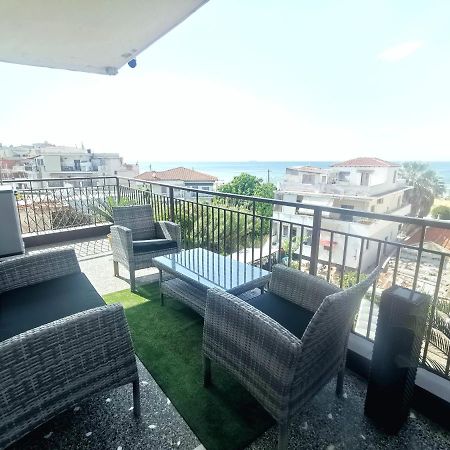 Pure Bliss Luxury Beachfront Apartment With Panoramic Sea Views, Electric Bbq, Gym Equipment And More Agía Triada Exteriér fotografie